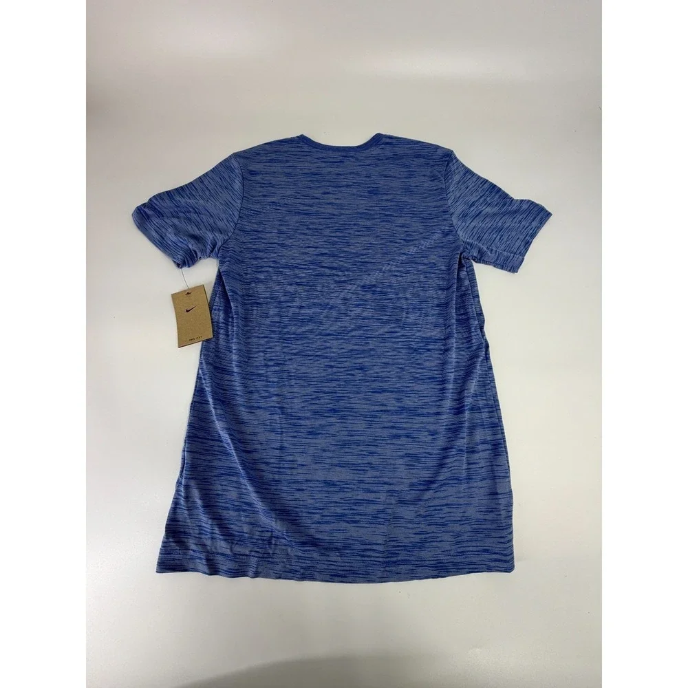 Nike Men's Dri-FIT Blue T-Shirt Size M Legend Veneer Training FQ3808-411‎ New